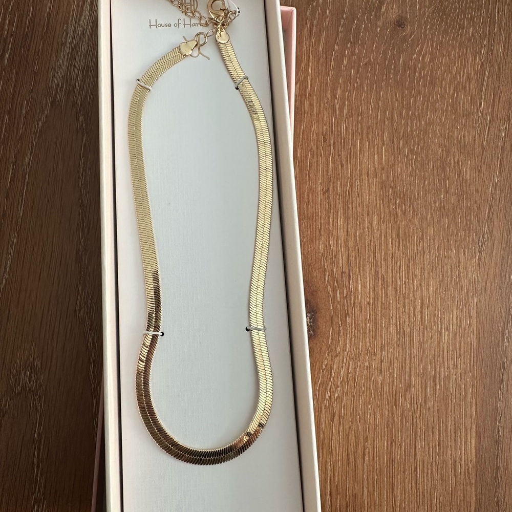 House of Harlow 1960 Gold Necklace with Modern Curved Pendant
